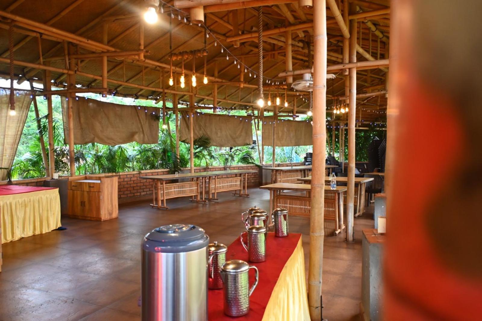 Bamboo And Bricks Resort Welhe 外观 照片