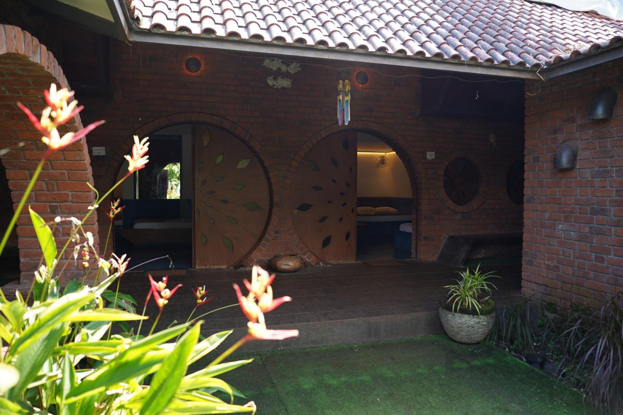 Bamboo And Bricks Resort Welhe 外观 照片